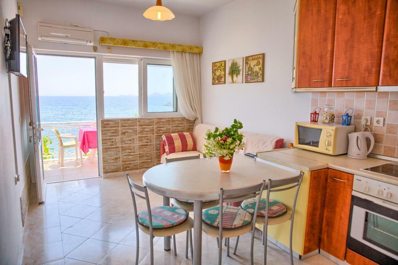 Apartament Chara'S Sea View House CCharaki Zewnętrze zdjęcie