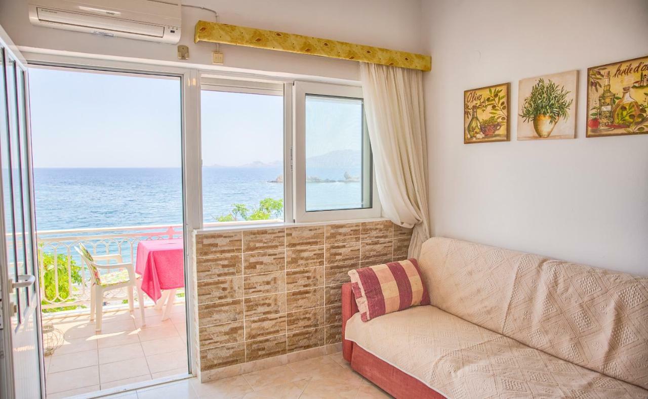 Apartament Chara'S Sea View House CCharaki Zewnętrze zdjęcie